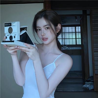 这个婶婶画风不对